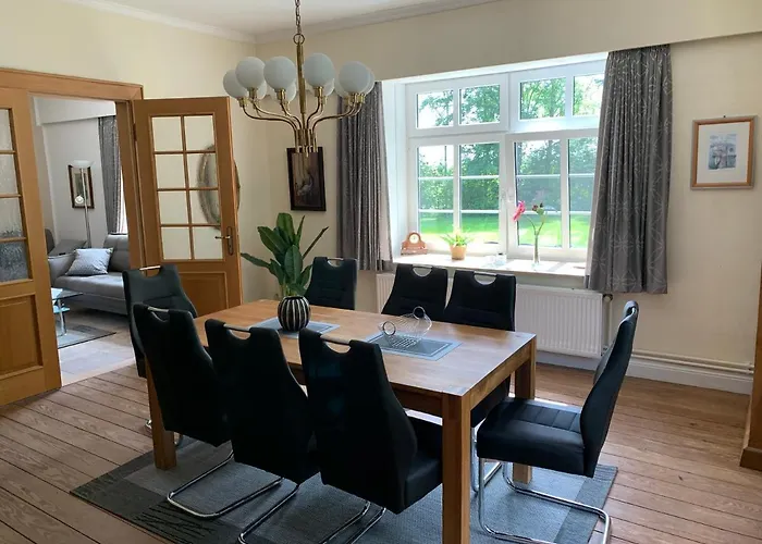 Hof Olde Warft Apartment Oldenswort